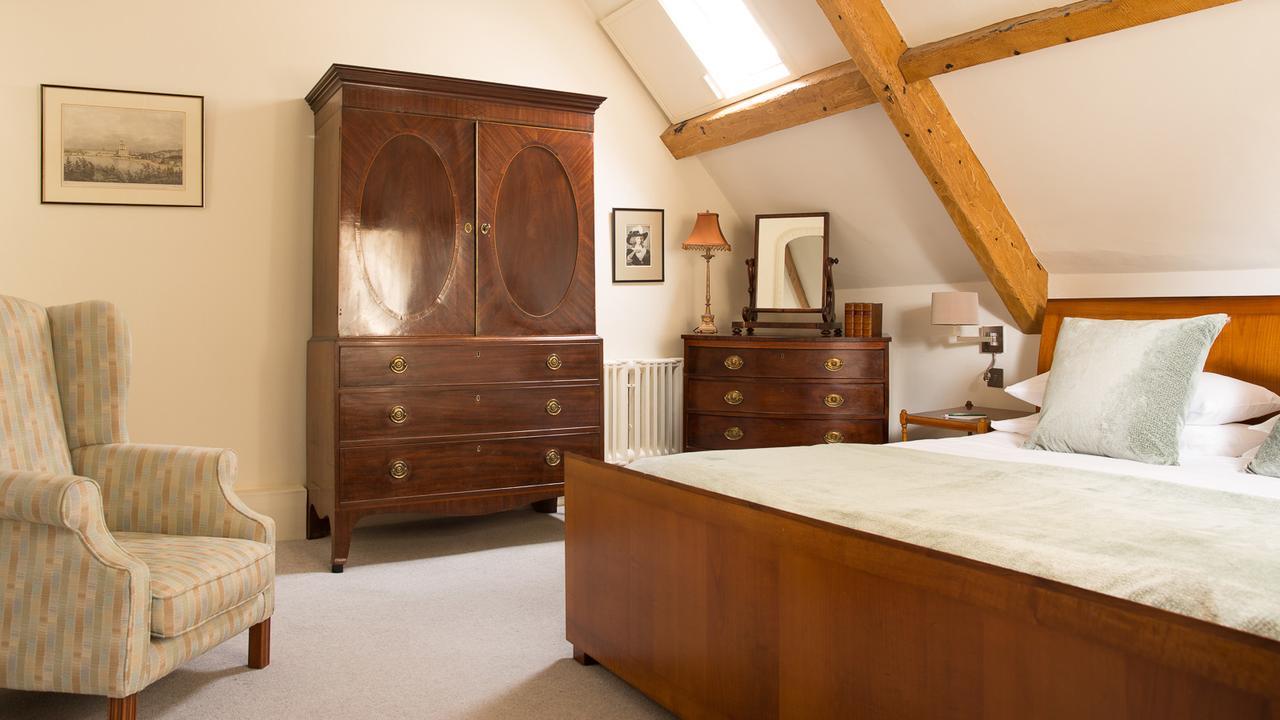 Priory Wareham